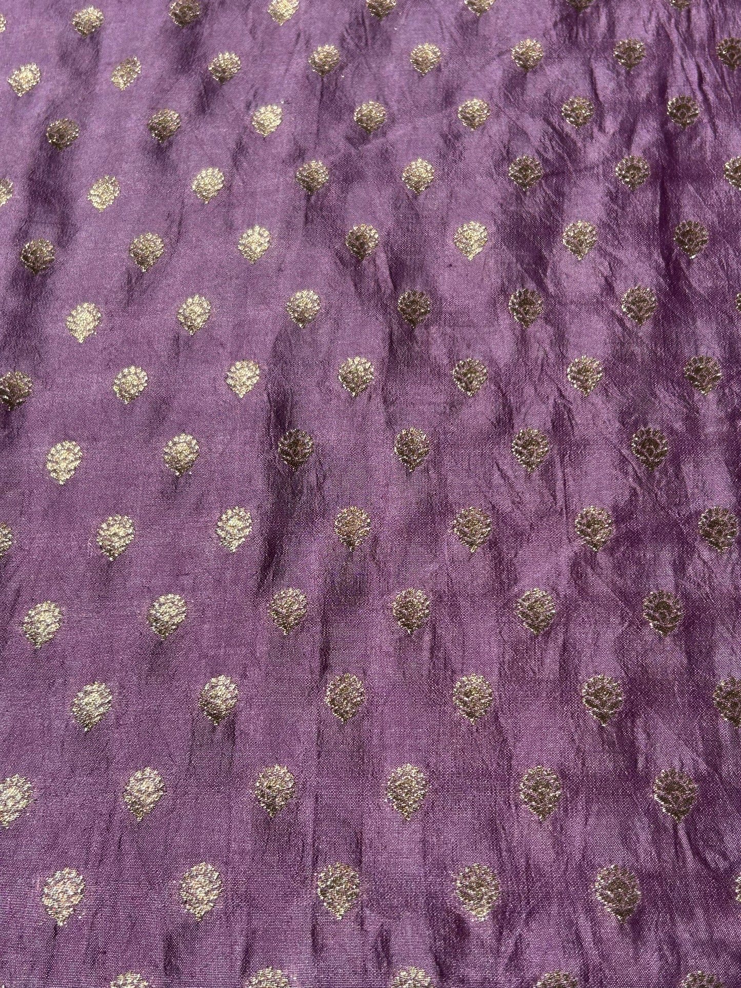 Chiniya Silk Butti