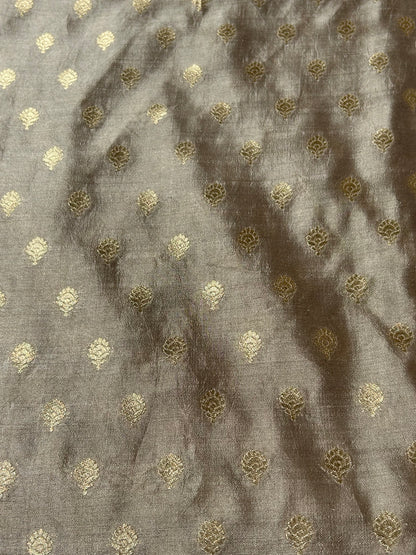 Chiniya Silk Butti